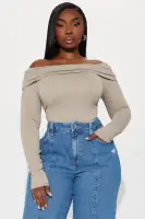 Best Of Luck Off Shoulder Top(Stone,XS)