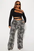 Better Than Revenge Cut Out Top(Black,XS)