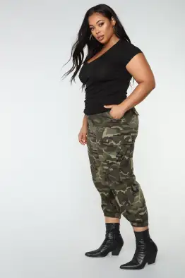 Carla Basic V Tee(Black,XS)